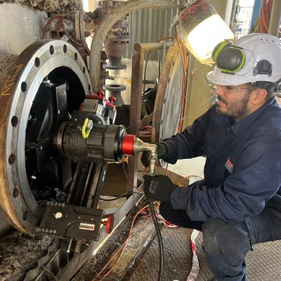 חריטת אוגנים שיפוץ בתי זיקוק לנפט